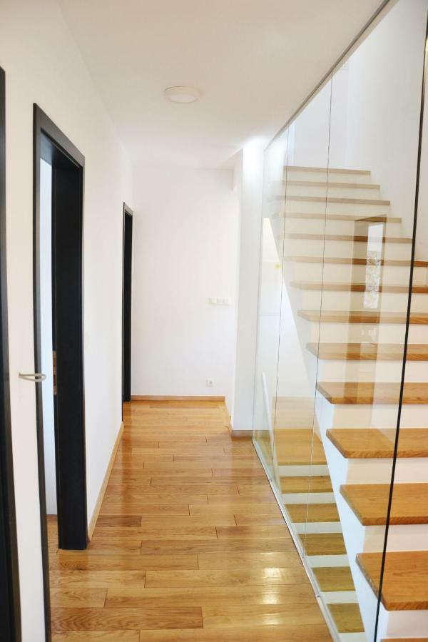 House Art Apartment