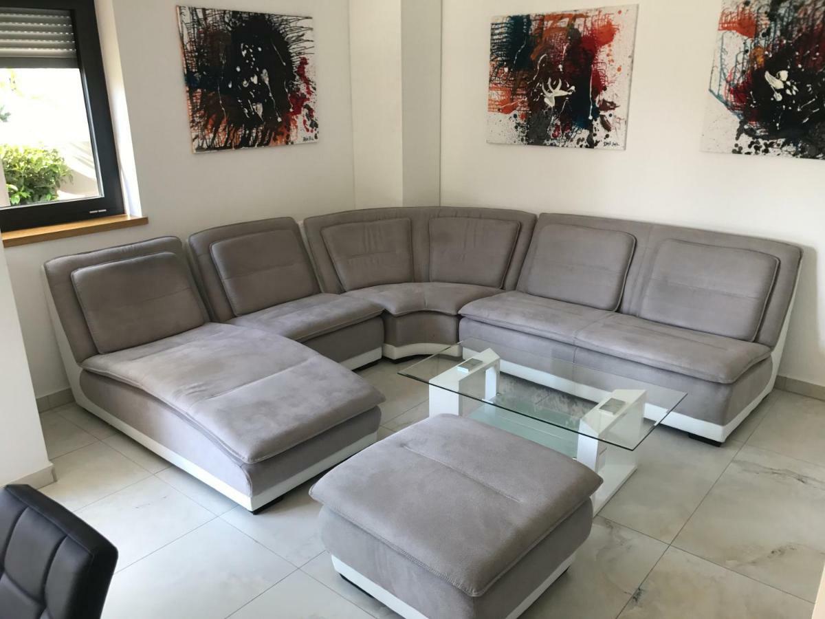 House Art Apartment Malinska
